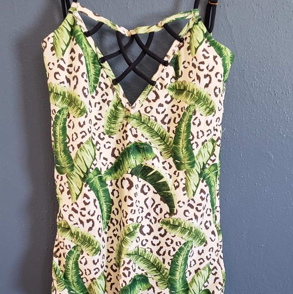 Issa de mar cheetah and palm swimsuit size s